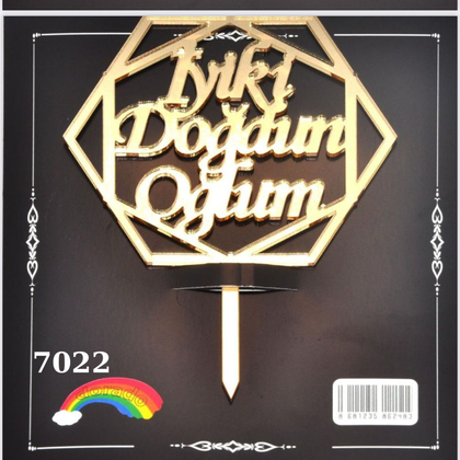 JİLETİN İYİ Kİ DOĞDUN OĞLUM GOLD KARE PASTA ÜSTÜ