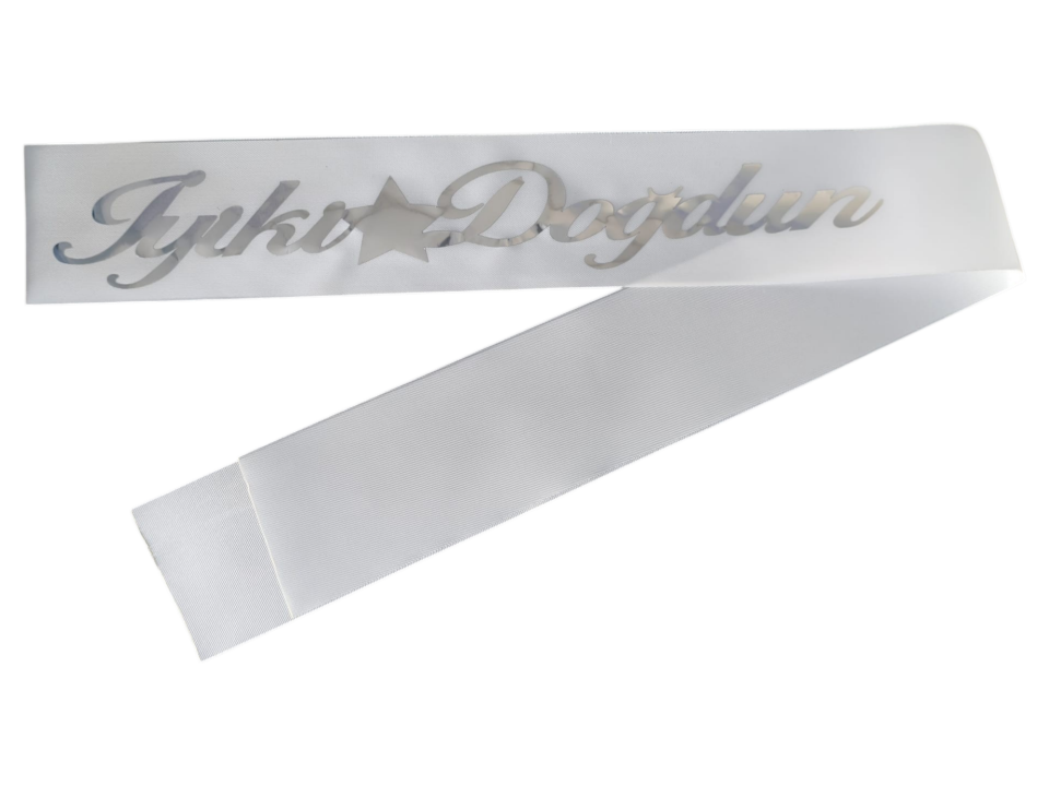 KUMAŞ KUŞAK İYİKİ DOĞDUN BEYAZ GÜMÜŞ