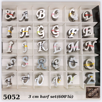 GÜMÜŞ 3 CM PLEKSİ HARF SET