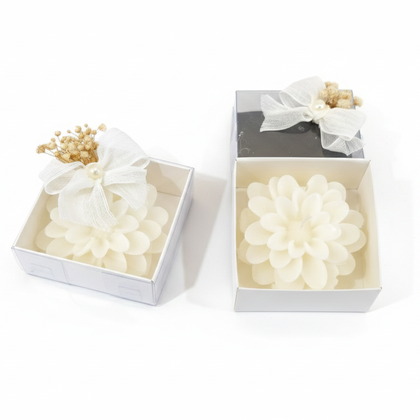 KUTULU ÇİÇEKLİ MUM 12Lİ