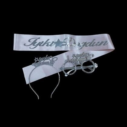 3 LÜ MİKA TAC GÖZLÜK KUŞAK SET PEMBE İYİKİ DOĞDUN GÜMÜŞ